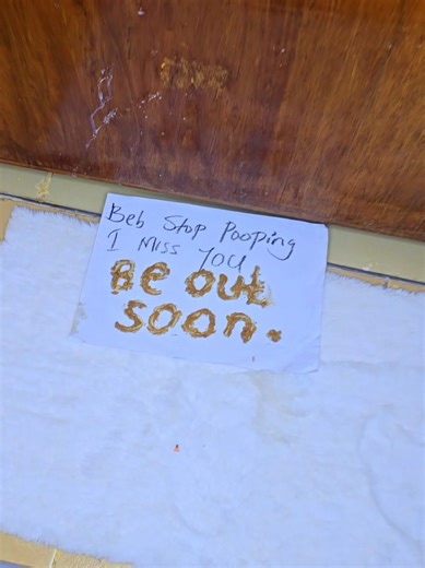 Dealing with a Clingy Girlfriend: Tips and Insights