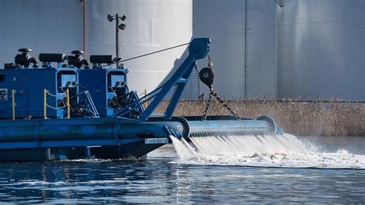Mud is choking a major Kansas reservoir, but engineers are working to reverse the problem