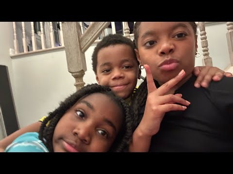 Me and my cousin doing makeup tutorial, goes wrong 😑 ￼