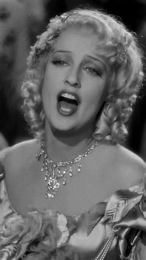 The Voice That Stunned Hollywood 🎶 | Jeanette MacDonald’s Legendary Soprano #filmhistory #dance