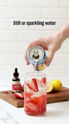 Recipes: Classic Strawberry Lemonade with Full Spectrum Strawberry Lemonade Tincture