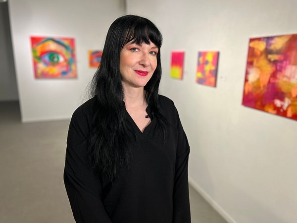 Winnipeg artist with synesthesia paints the colour of music