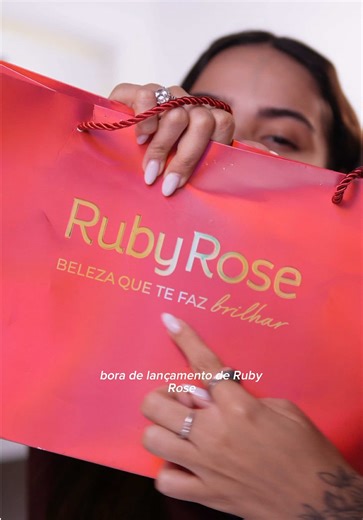 Nova Linha Glow da Ruby Rose: Beleza Iluminada