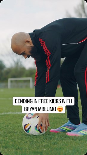 Pro:Direct Soccer on Instagram: "Bend it like Mbeumo 💫 Brentford’s @bryan_.m19 shows us how it’s done in dead-ball situations in ‘The Art of the Set Piece’ 😍 Some phenomenal free kicks on show here 👀 Watch the full video on the Pro:Direct Soccer YouTube Channel now 🎥 - #prodirectsoccer #premierleague #bryanmbeumo #mbeumo #brentford #adidas #adidasfootball"