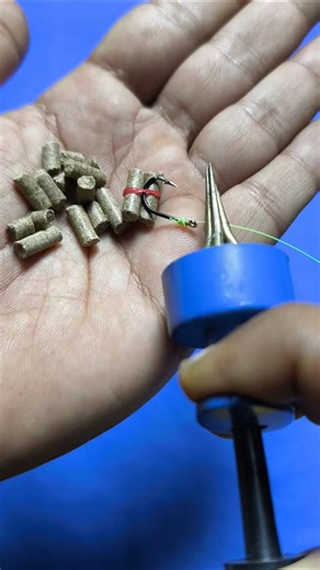 Tools for attaching fishing bait #shorts #fishing #tutorial