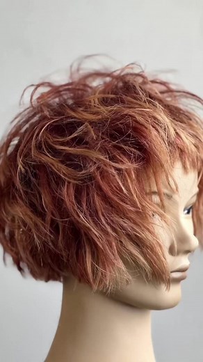 Exploring Pivot Point through Mesmerizing Stop Motion Animation