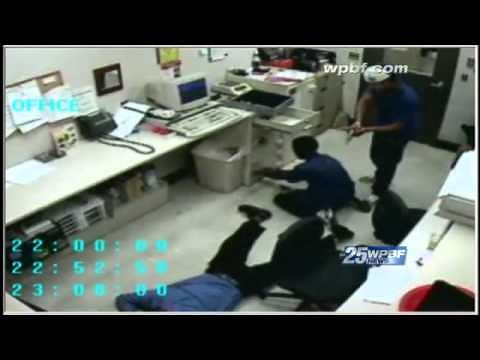 Walgreens Armed Robbery Caught On Camera