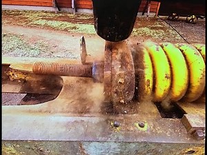 Caterpillar D2 #5J1113 Chassis Rebuild Ep.32: Undercarriage & The Exploding Recoil Springs!