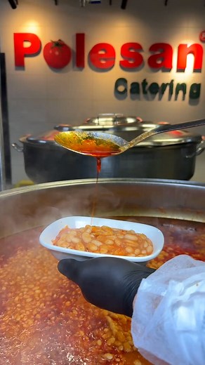 1.6K views · 145 reactions | Özenle Hazırladığımız Mezenin Adı Nedir ? #meze #mezeçeşitleri #kurufasulye #fasulye #bombay #ermenipilaki #mezetarifleri #yemek #yemekvideoları #catering #topluyemek #polesancatering | Polesan Catering | Facebook