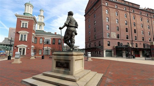 PHOTO: Rare colorized 75-year-old picture of MLB legend and HOFer Babe Ruth is taking the internet by storm