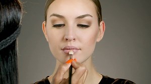 28K views · 359 reactions | Powerlips Fluid Contouring Tutorial using Persistence and Determined | Nu Skin North America | Facebook