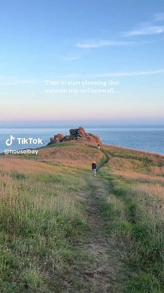 Autumn is coming #cornwalltiktok #trending #trend #trendingvideo #trendingsong #houselbayhotel #autumnstaycation #autumndestination #fyp #fypage