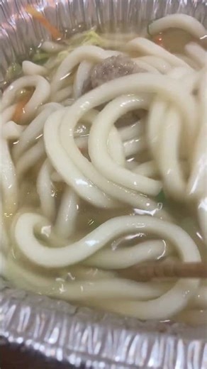 調理している時に気づいたがこのレトルト食品の大部分はアルミ鍋の値段であって、食材の値段ではないことを発見した #shorts #アルミ鍋 #レトルト