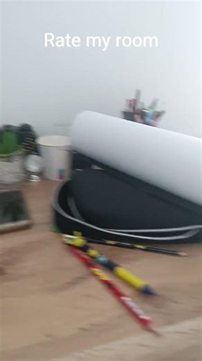 rate my room on a scale from 1 to 10