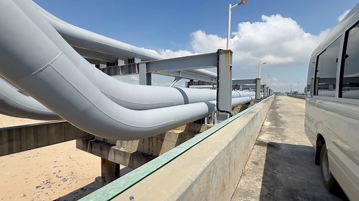 135K views · 4.5K reactions | These Massive Pipelines Load Refined Petroleum Products Directly From Dangote Refinery, Into Ships Headed For America, Europe and Asia | Reno Omokri | Facebook