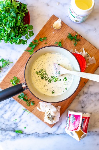 Quick and Easy Cilantro Cream Sauce Recipe