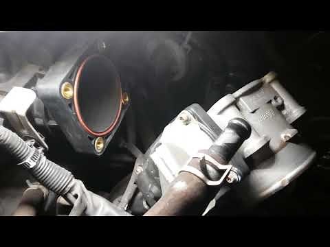 07 Mitsubishi Outlander V6 / Tune up / Replace to New 6 spark plug, 2 Drive belt, A.filter & O/C