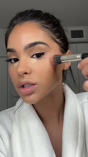 Full Coverage Base Makeup Routine: Get Ready to Glow!