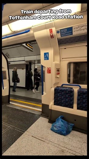 London Underground Northern Line train departs from Tottenham Court Road station. #london #londonunderground #tfl #trainasmr