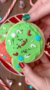 Lofthouse Style Cookies ❤️✨ Ingredients: 1 stick softened butter 1 cup sugar 1 egg 1/2 tsp vanilla extract 1/4 cup sour cream 2 1/4 cup flour 1 tbs cornstarch 1/2 tsp baking powder 1/2 tsp salt 1/4 tsp baking soda Icing: 2 sticks softened butter 4 cups powdered sugar dash of vanilla 2 - 3 tbs milk (if needed) Food coloring (optional) Sprinkles (optional) Directions: 1. In a bowl whisk flour, cornstarch, baking powder, cornstarch, salt, and baking soda together and set to the side. 2. In a large 