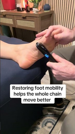 Manual plantar fascia work. #acupuncture #manualtherapy #foothealthtucson
