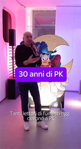 Nel marzo del 1996 usciva il “Evroniani”, il Numero Zero di “PK – #Paperinik New Adventures”. Nasceva così una serie che avrebbe rivoluzionato il fumetto #Disney e italiano, un progetto ambizioso che avrebbe incontrato il favore di lettori che ancora oggi sono affezionatissimi a questa declinazione del personaggio. Panini e Disney celebrano i 30 anni di PK con una serie di iniziative ufficialmente inaugurate con l’uscita di un nuovo albo prequel, “Menu Uno all’Alba” e con una nuova storia in due