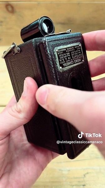 Explore the Ansco Memo 35mm Half Frame Camera