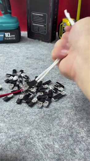 ⚡ Make wiring safe and simple! 🛠️ These quick connection terminals are more than just connectors — they’re a reliable solution for fast, secure, and tidy wire management. Perfect for DIY projects, home repairs, and professional jobs! 🔌🏠✨ | Tendencyh.com