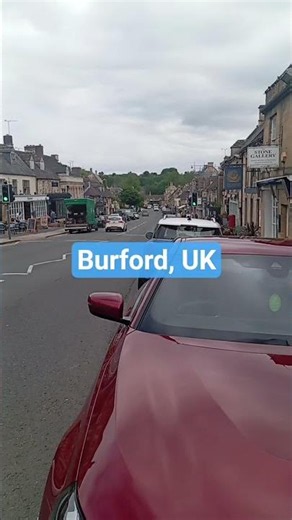 Burford, UK#travel #tourist #vlog #cotswoldvillages #burford #trending