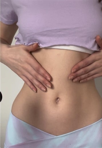 ASMR: Slapping and Tapping My Belly