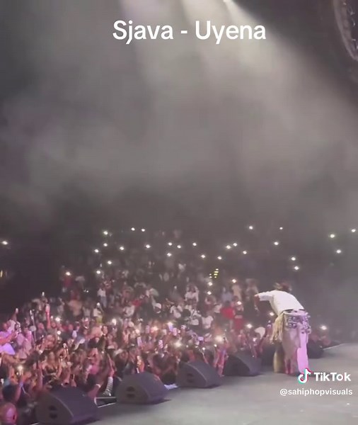 Sjava Performs Uyena Live in Cape Town