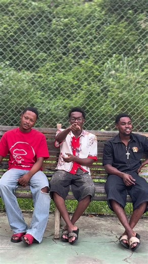 Creating Sentences Using Last Words in Conversations