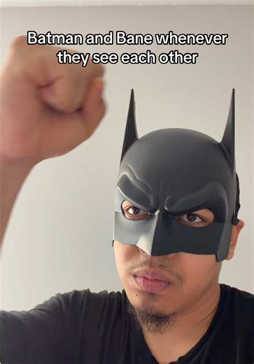 Batman and Bane don’t play the mind games, they just IMMEDIATELY start scrapping 😭👊💔 #comics #dc #batman #bane #robin