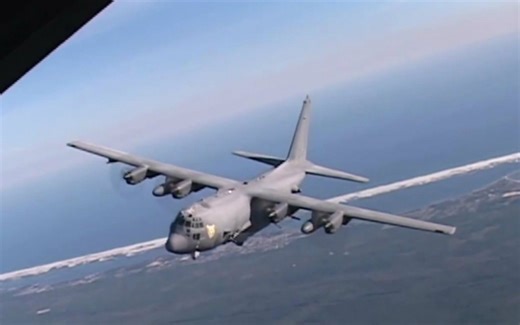 AC130对地攻击录像