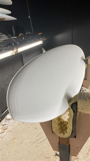 Jed Done on Instagram: "Here is a rundown on the accuracy and benefits of @shape3d The audio is low but if you have the time to watch the video, I check its rocker, entry and tail outline to my templates and talk about rail and apex rockers. My boards are feeling the best they ever have over 30 years of handshaping and I’m excited about how good I’m going to get them. I’ll be 100% cutting and designing for 2026, might put out a couple of handshapes in 2027 just for fun but while the goal is the 