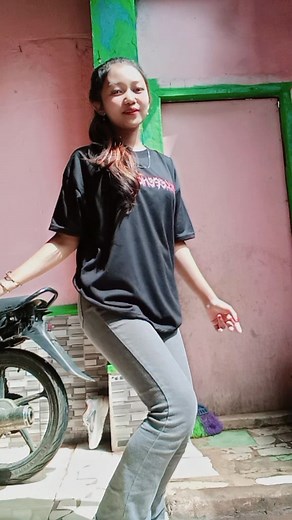 Emng mau sama cewe hyper.😋✌ | Elsa Amelia