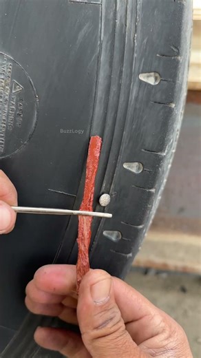 How to fix a tubeless tyre puncture fast