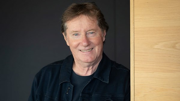 Marc Messier fait un clin d’œil émouvant à Michel Côté en incarnant le père de Maxime Le Flaguais