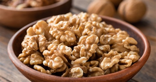 8 Benefits of Eating Walnuts Every Day
