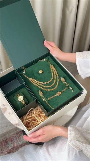 من يبي يهدي أمه هذا الطقم الفخم في رمضان والعيد؟ 👇❤️