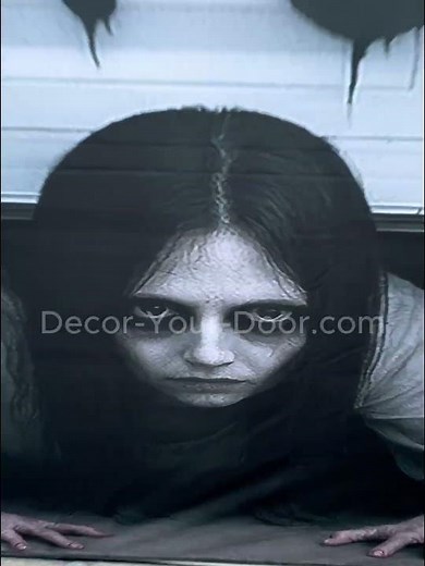 I’m Watching You… 👀 The Creepiest Halloween Garage Door Cover 2025