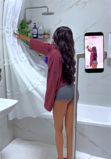 Behind the Scenes of a Mini Vlog Creation