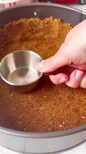 29K views · 524 reactions | No bake Gingerbread Cheesecake ❄️ This...