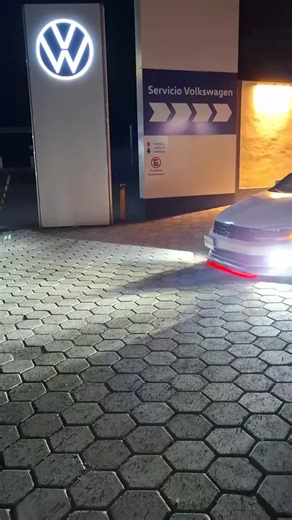 Autos y baterías: proyectos en Pérez Garage