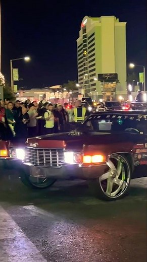 Classic Cadillac Sounds like a beast! #classiccars #musclecar #sema2025 #customcars #semashow #cady