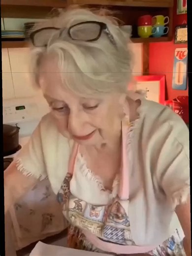 Tips and Tricks for Rolling Cookie Dough with Brenda Gantt