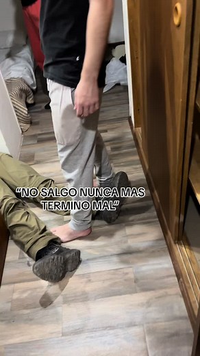 Vo lo ves asi pero es encargado del boliche #viral #pyf #amigos #fypシ #lasleñas #borracho @Facundo Jofre