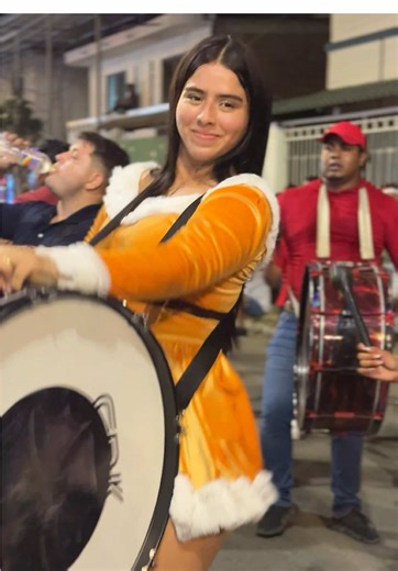 El mejor paso #choneralinda❤💕💕😍 #paratiiiiiiiiiiiiiiiiiiiiiiiiiiiiiii #anahi #bastoneras #viralvideo #foryoupageofficiall