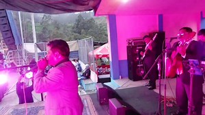 EL DAN DAN Y LUIS ALBERTO LOS VIAJEROS DEL ECUADOR A LAS ORDENES PARA TUS FIESTAS . O98O65752O | El DAN DAN