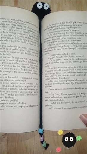 DIY- SEPARADOR DE PÁGINAS DE SUSUWATARI 🌱📙 #shorts